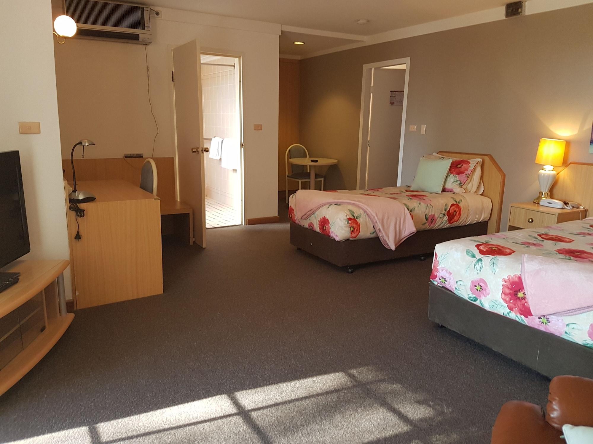 Golden Age Motor Inn Queanbeyan Εξωτερικό φωτογραφία