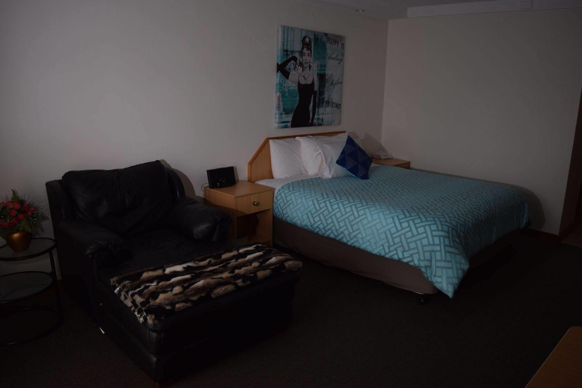 Golden Age Motor Inn Queanbeyan Εξωτερικό φωτογραφία