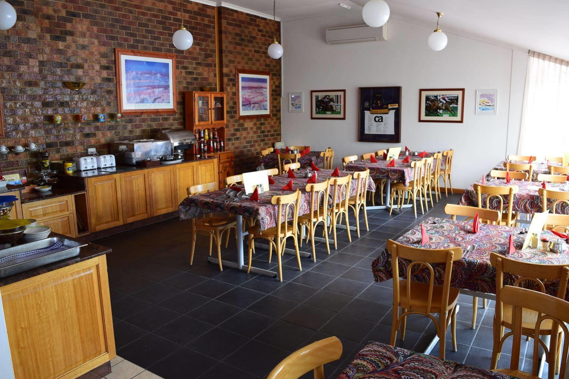 Golden Age Motor Inn Queanbeyan Εξωτερικό φωτογραφία